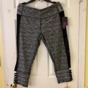 NWT RBX LEGGINGS, size 1X
